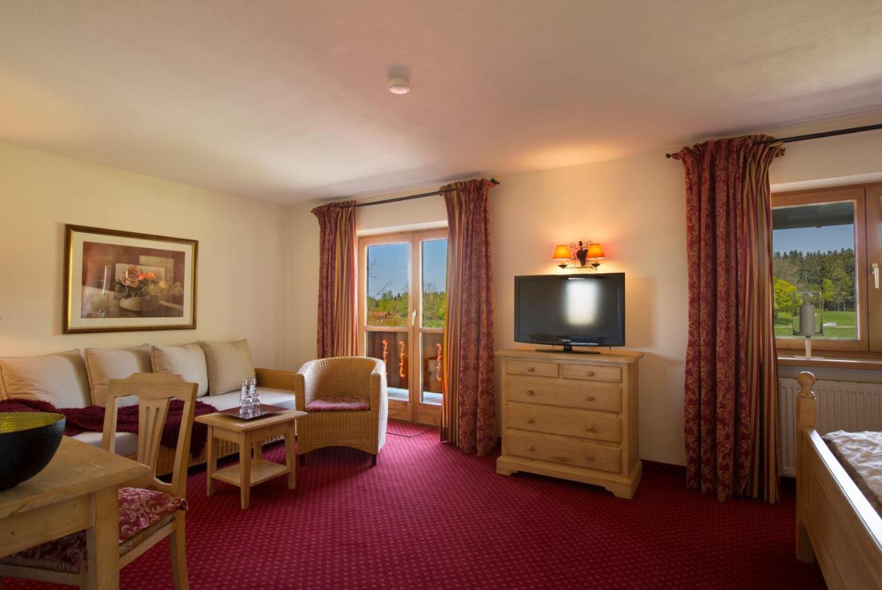 Kapler Alm Hotel Waakirchen Ngoại thất bức ảnh